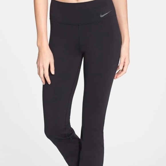 nike pants skinny